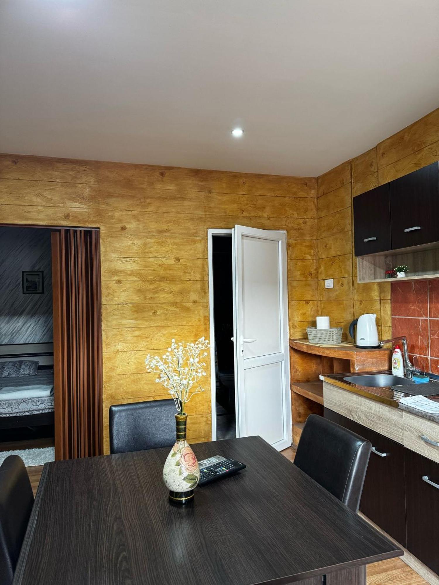 Apartments Vila Brzi & Beka Šabac Eksteriør bilde
